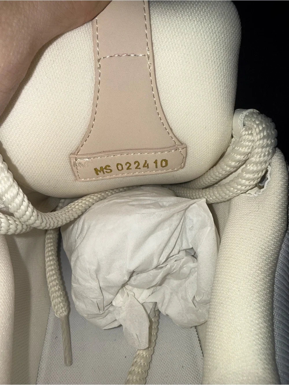 Louis Vuitton Skate (Beige/White) Size 10 (fits large)